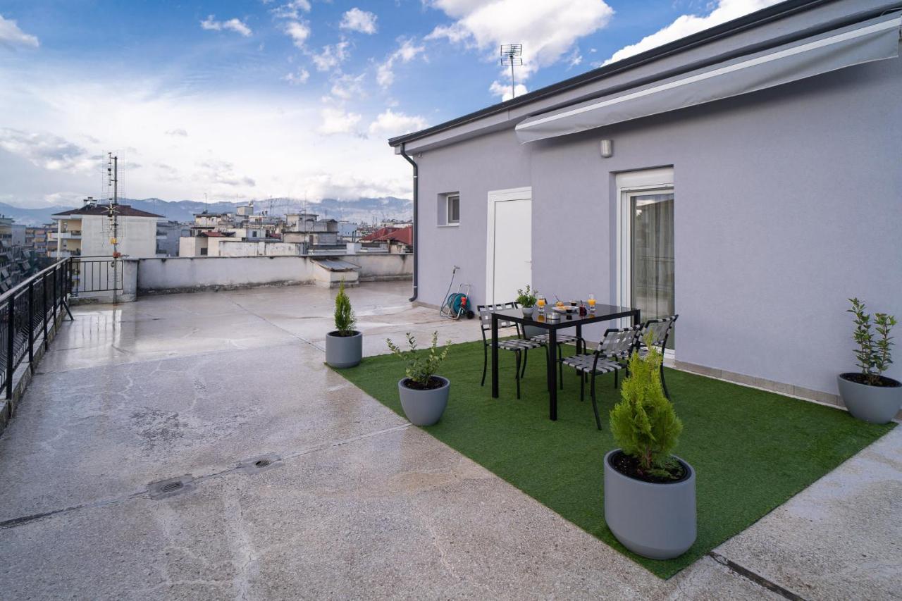 Lux Palace Trikala Экстерьер фото